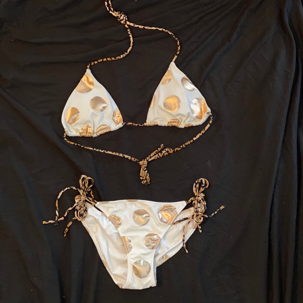 Victoria’s Secret bathing suit